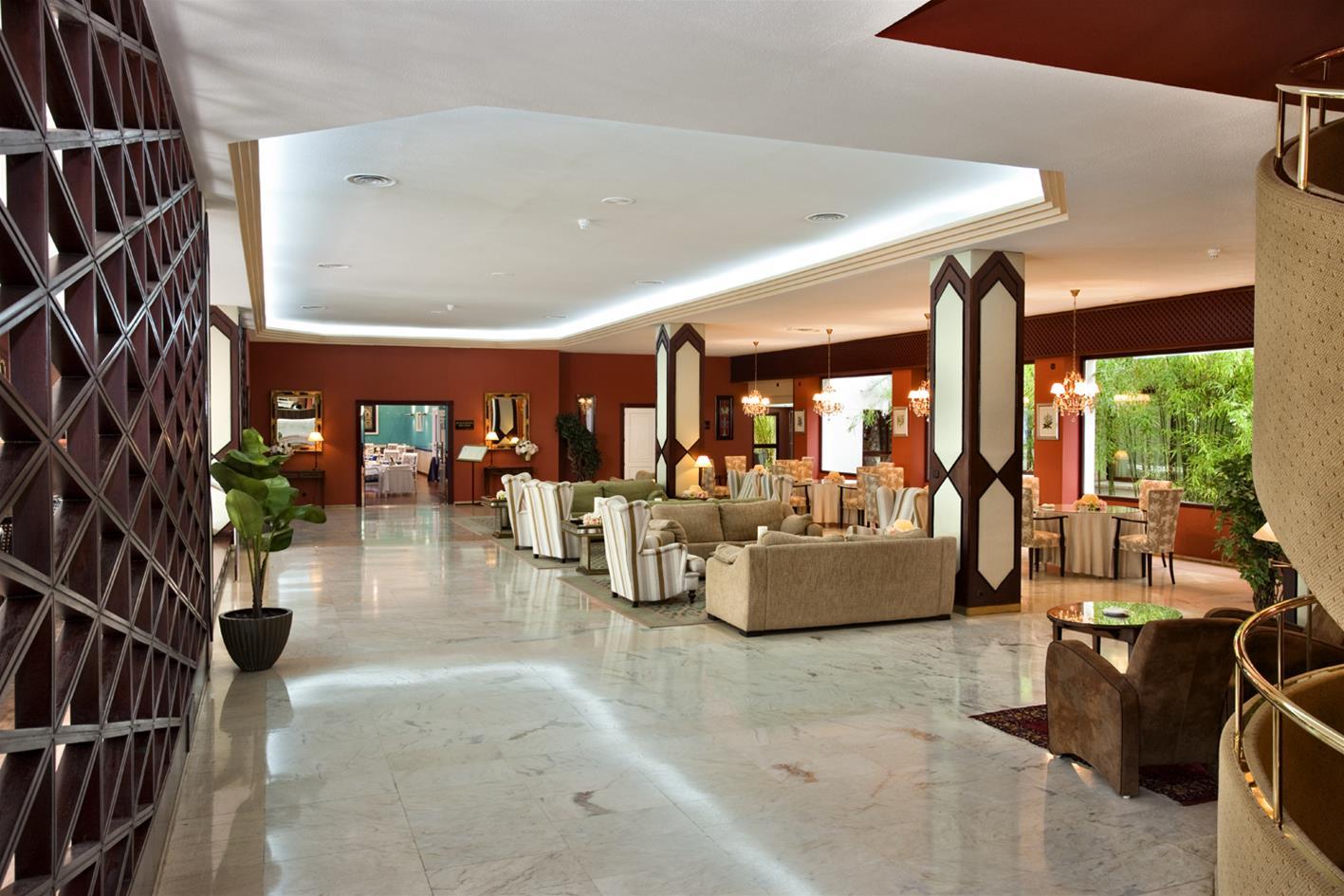 Hospedium Hotel Europa Centro Magaz De Pisuerga Exterior photo
